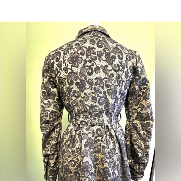 Walter Baker Brocade Tie Front Jacket - Picture 6 of 16